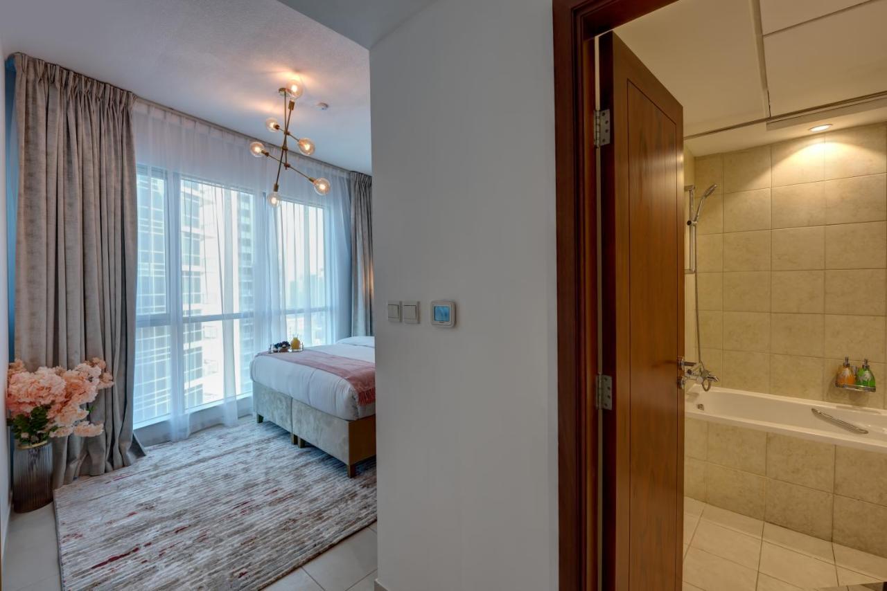 Durrani Homes - Luxe Living With Burj Khalifa And Fountain View - Third Room Without Partition Dubai Exterior photo